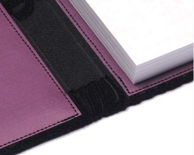 designbooks FASHION - gefertigt aus exklusivem Designerstoff