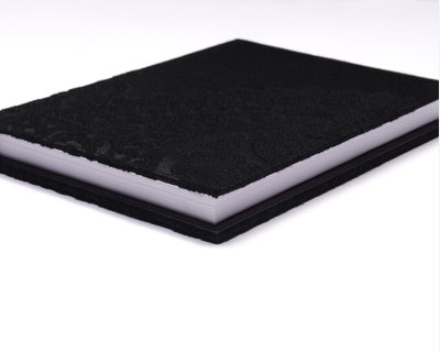 designbooks FASHION - gefertigt aus exklusivem Designerstoff