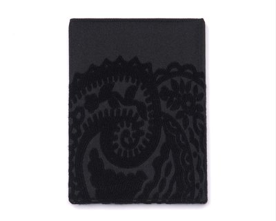 designbooks FASHION - gefertigt aus exklusivem Designerstoff