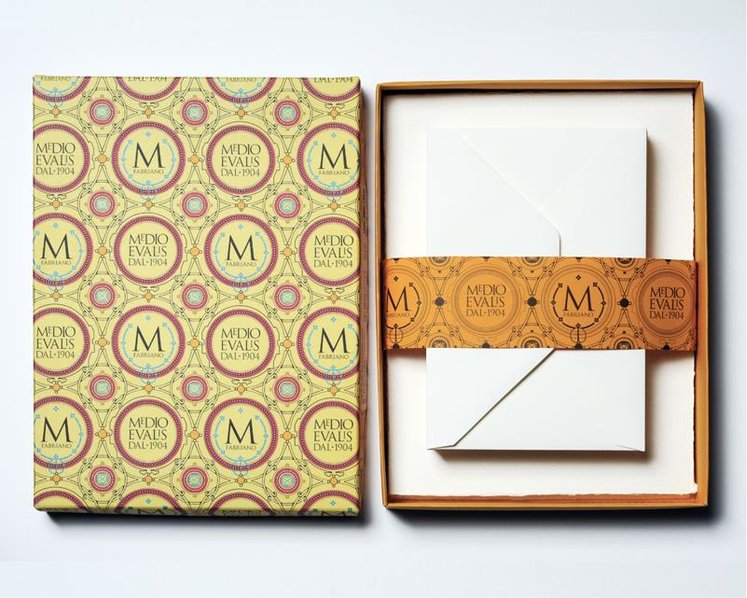 B&uuml;ttenpapier-Gru&szlig;kartenset XL - FABRIANO, Medioevalis